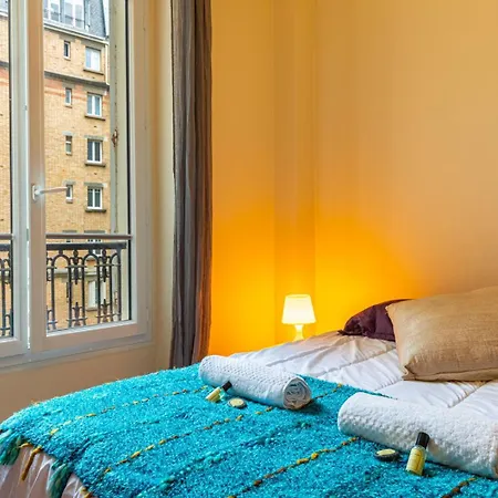 Guestready - Elegant Avec Balcon * Neuilly-sur-Seine